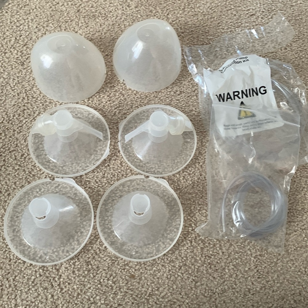 Freemie collection cups